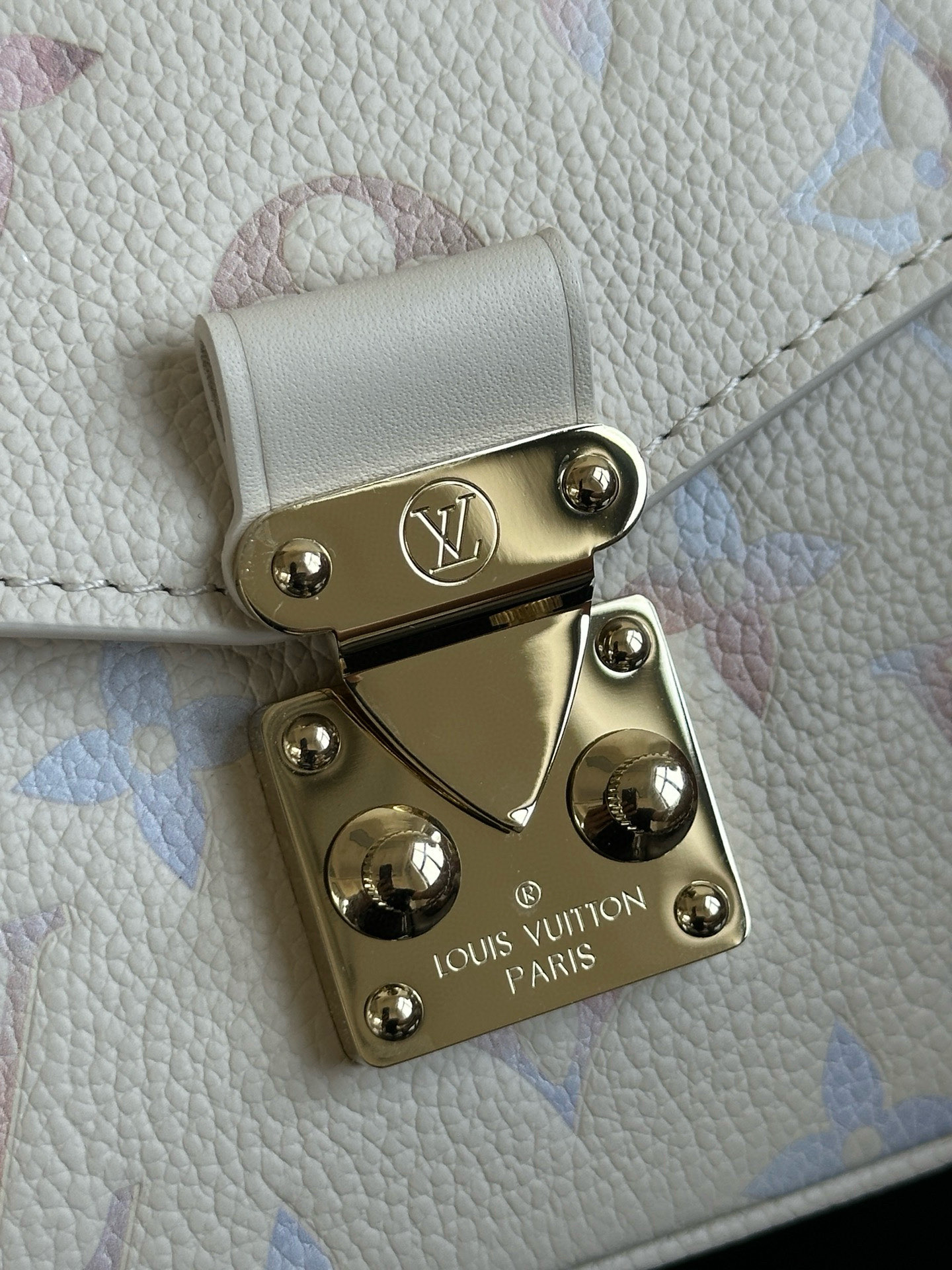 i1755881849085 3095 0 13