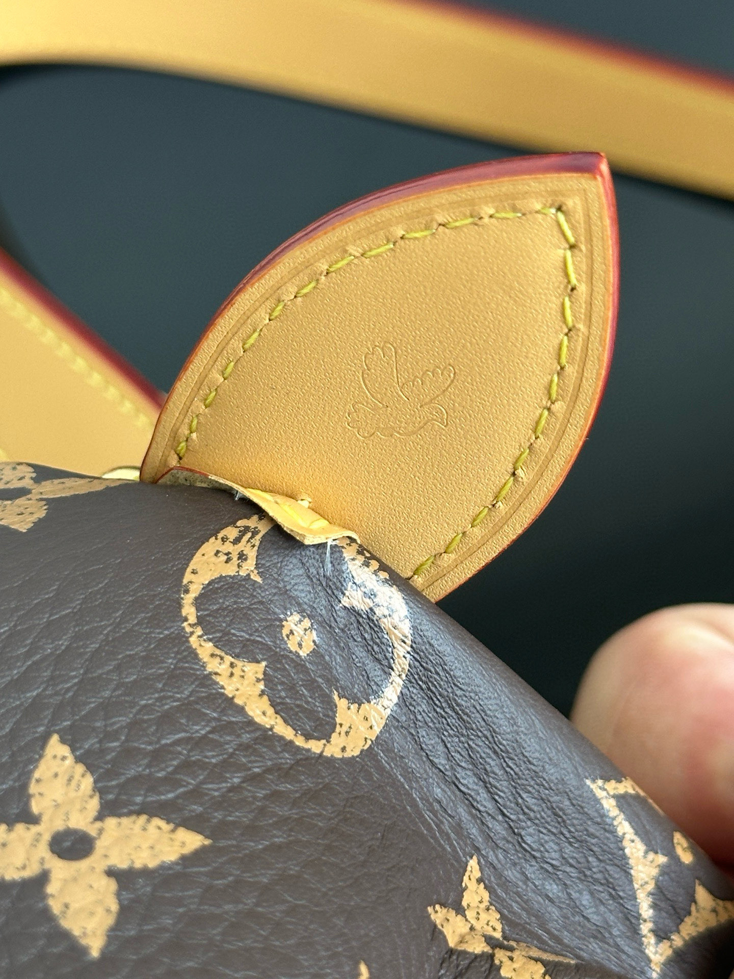 Louis Vuitton Speedy Bandoulière 30 Monogram Leather Handbag 12 i1756448794781 2765 0 11