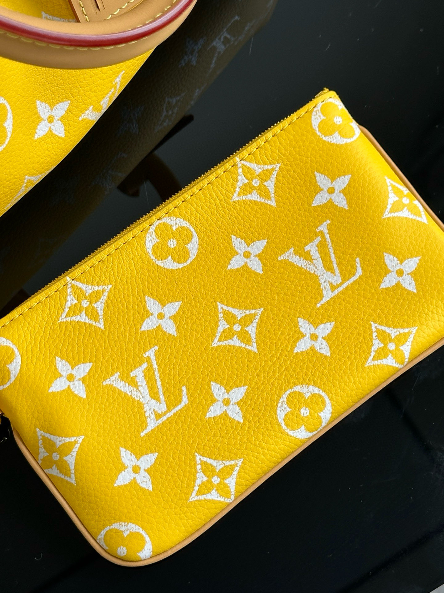 Louis Vuitton Speedy Bandoulière 30 Yellow Monogram Leather Satchel 14 i1756449311223 7170 0 13