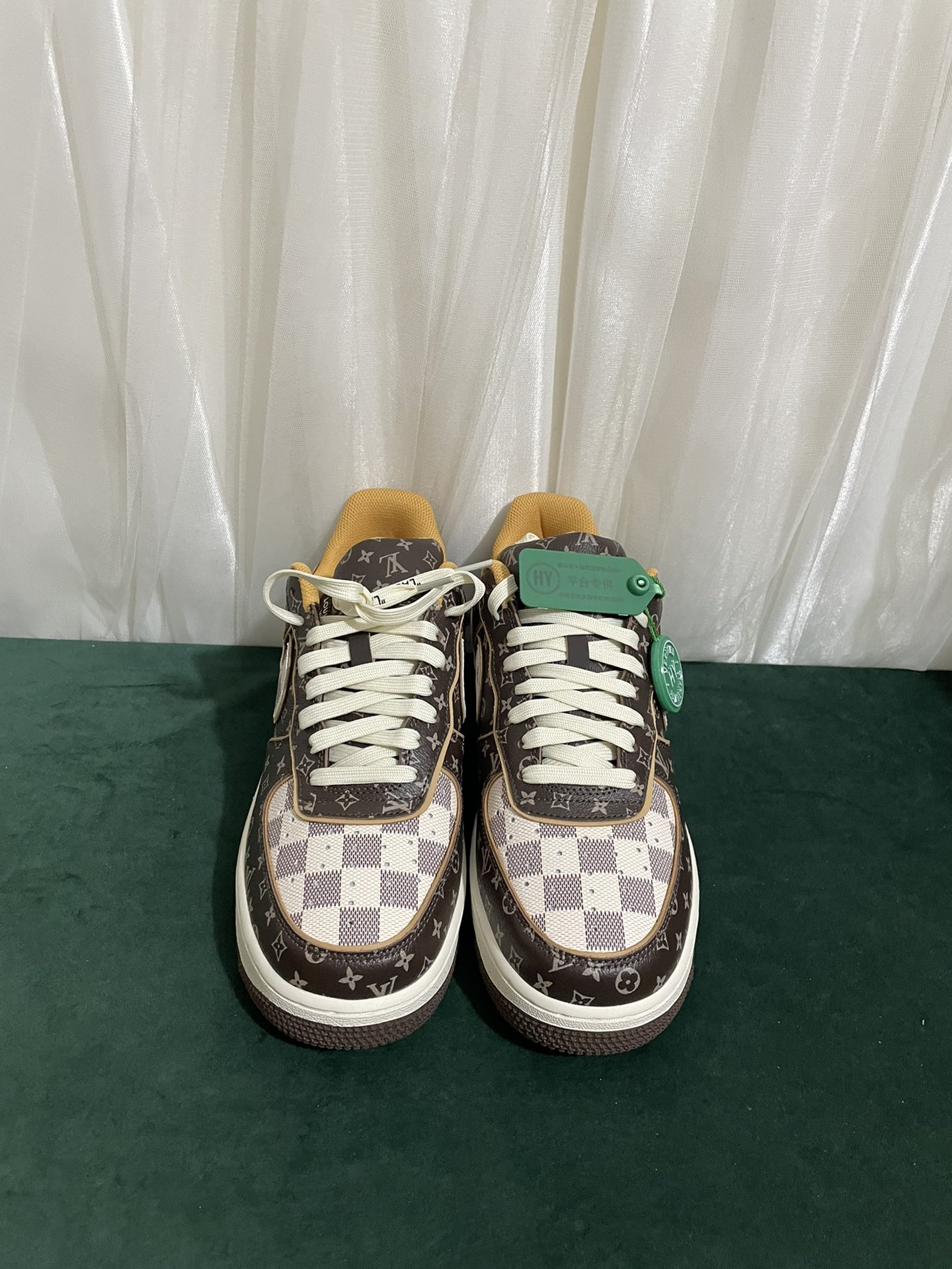 Louis Vuitton 1:1
 Shoes Men