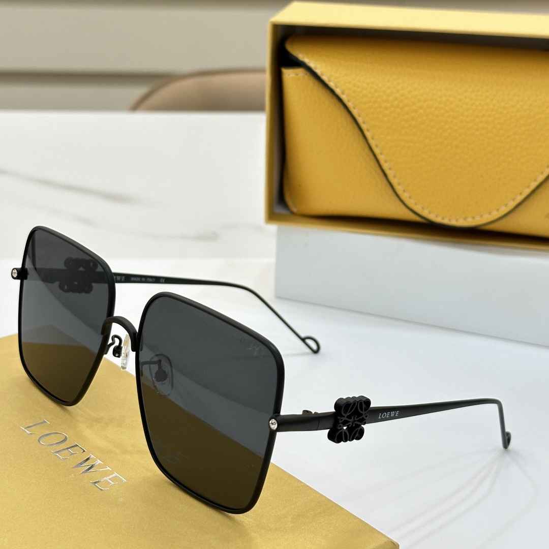 LOEWE 太阳镜 金属 方形 LW4006S