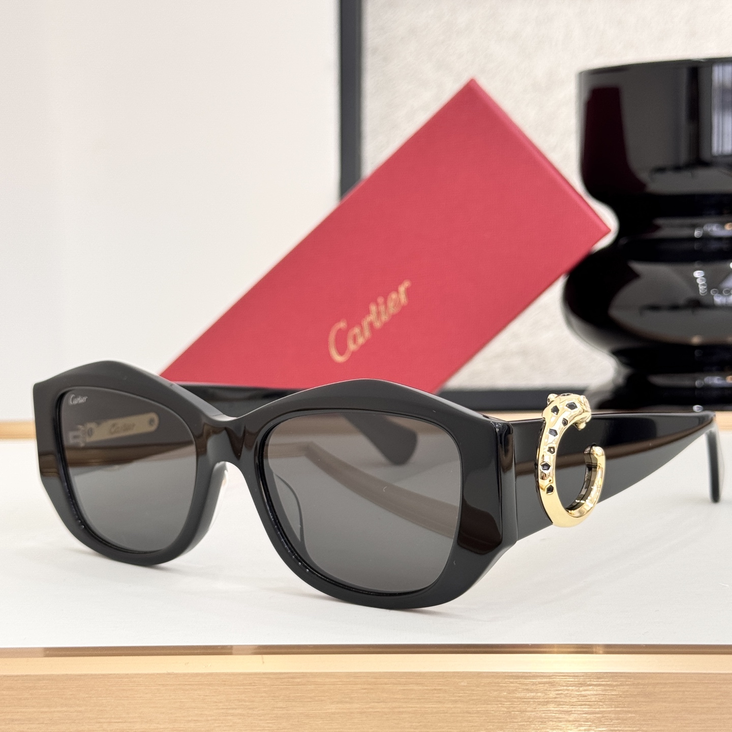 Cartier CT0503 Sunglasses Acetate Cat Eye Black