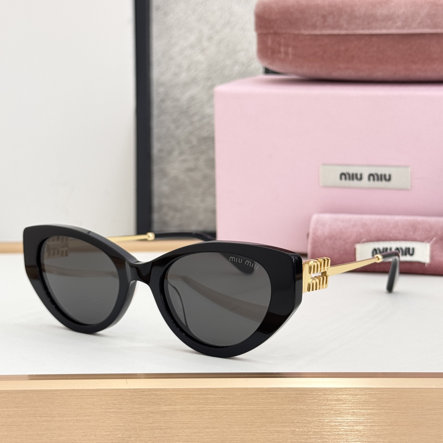 MIU MI* Modelo: SMU B26 Tamaño: 52□21-145 🉐110