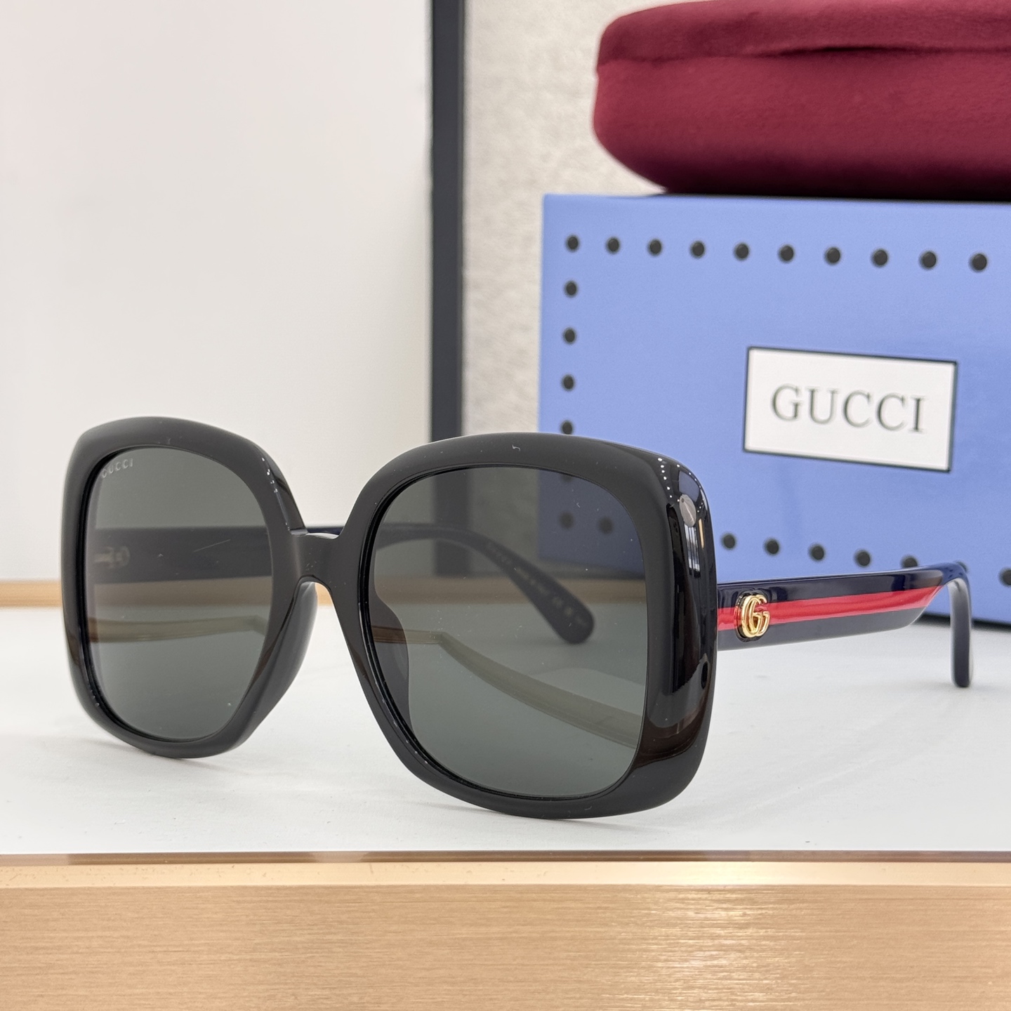 GUCC* MODELO: GG0714SA TALLA: 56口16-145 🉐120