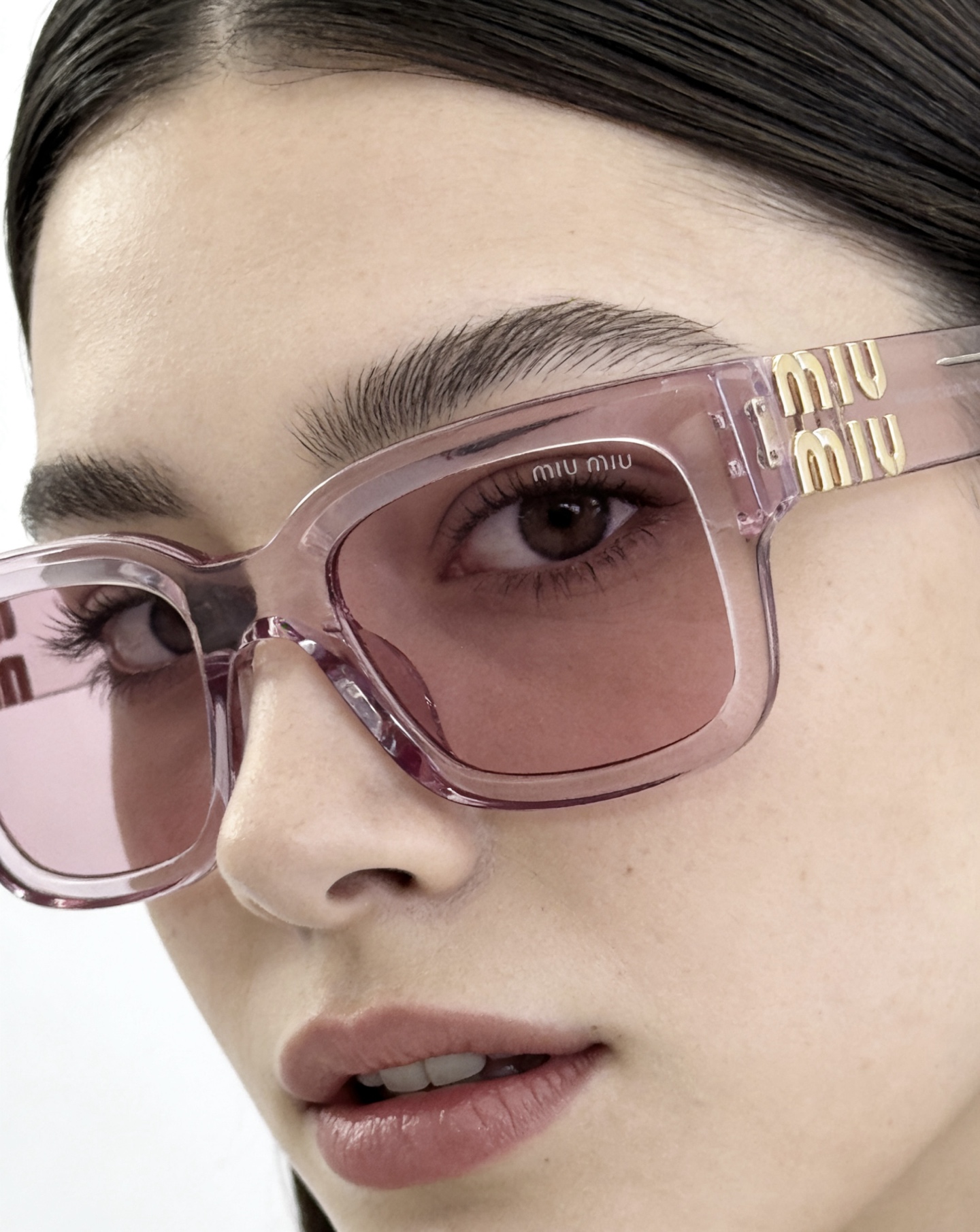 MIU MI* MODEL：MU 03UVSIZE：53口22-140