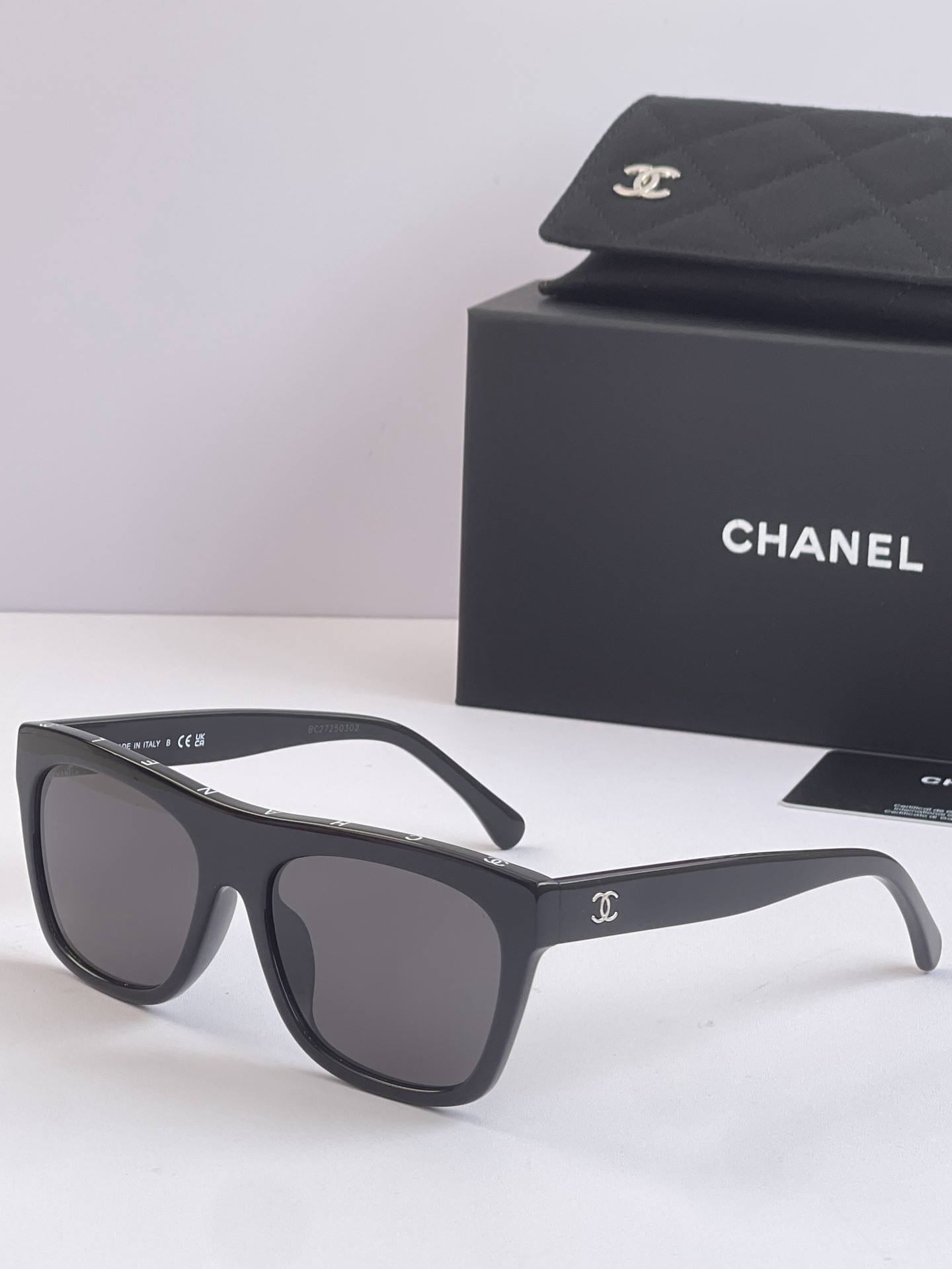 Chanel 5569 Sunglasses Acetate Black Square