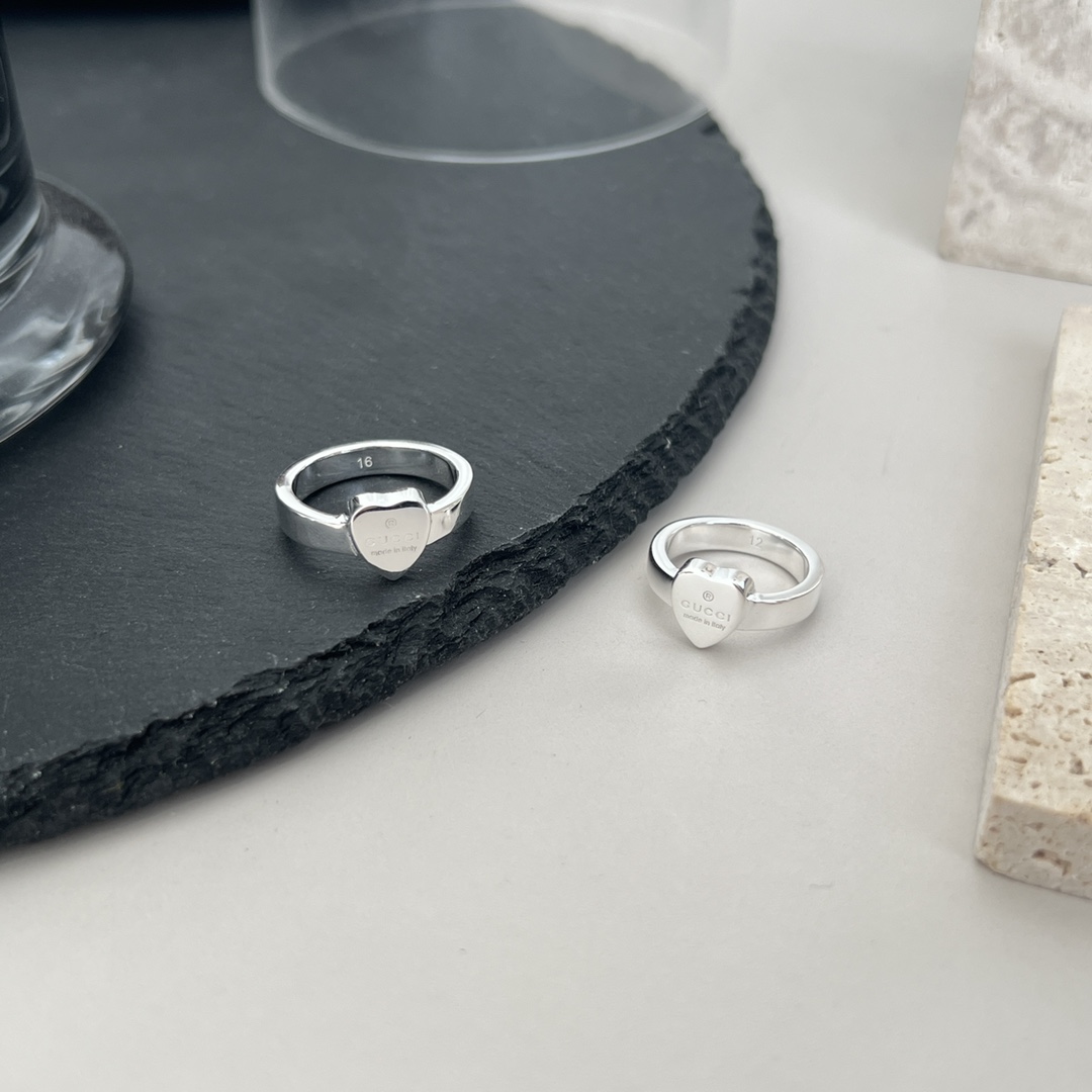 NO:101369,Gucci sterling silver Gucci logo heart ring Size 10# 12# 14# 16# 18# 20#, Gucci ring, gucci, gucci, ring, pure silver19860909Gucci古驰纯银Gucci标识心形戒指 尺寸10# 12# 14# 16# 18# 20#,古驰戒指,gucci,gucci,ring,pure silver,Jewelry