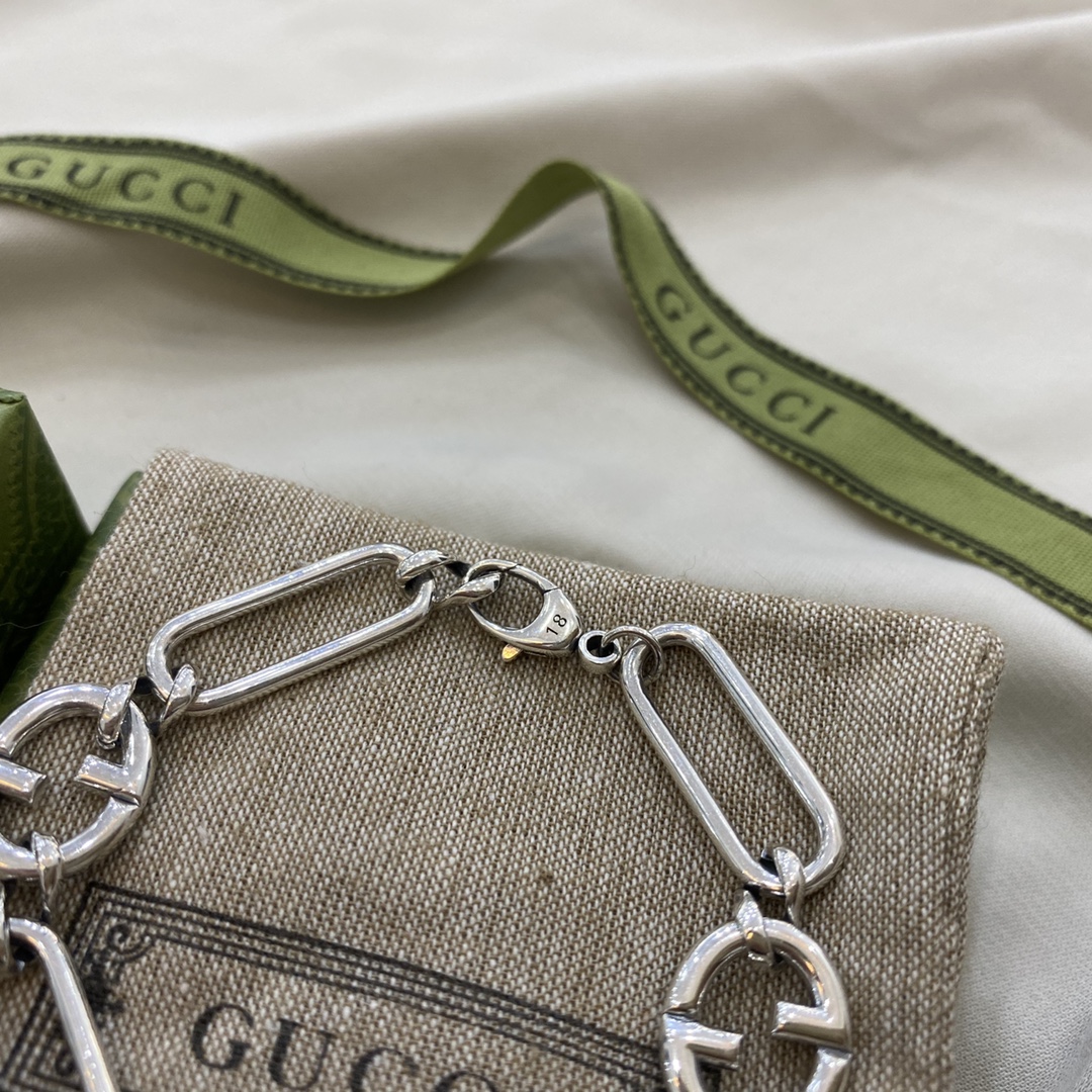 NO:104311,Gucci Gucci 925 sterling silver new enamel double G blue bracelet size 18cm20cm, Gucci bracelet, gucci, gucci, bracelet, pure silver19860909Gucci古驰925纯银新款珐琅双G蓝色手链 尺寸18cm20cm,古驰手链,gucci,gucci,bracelet,pure silver,Jewelry