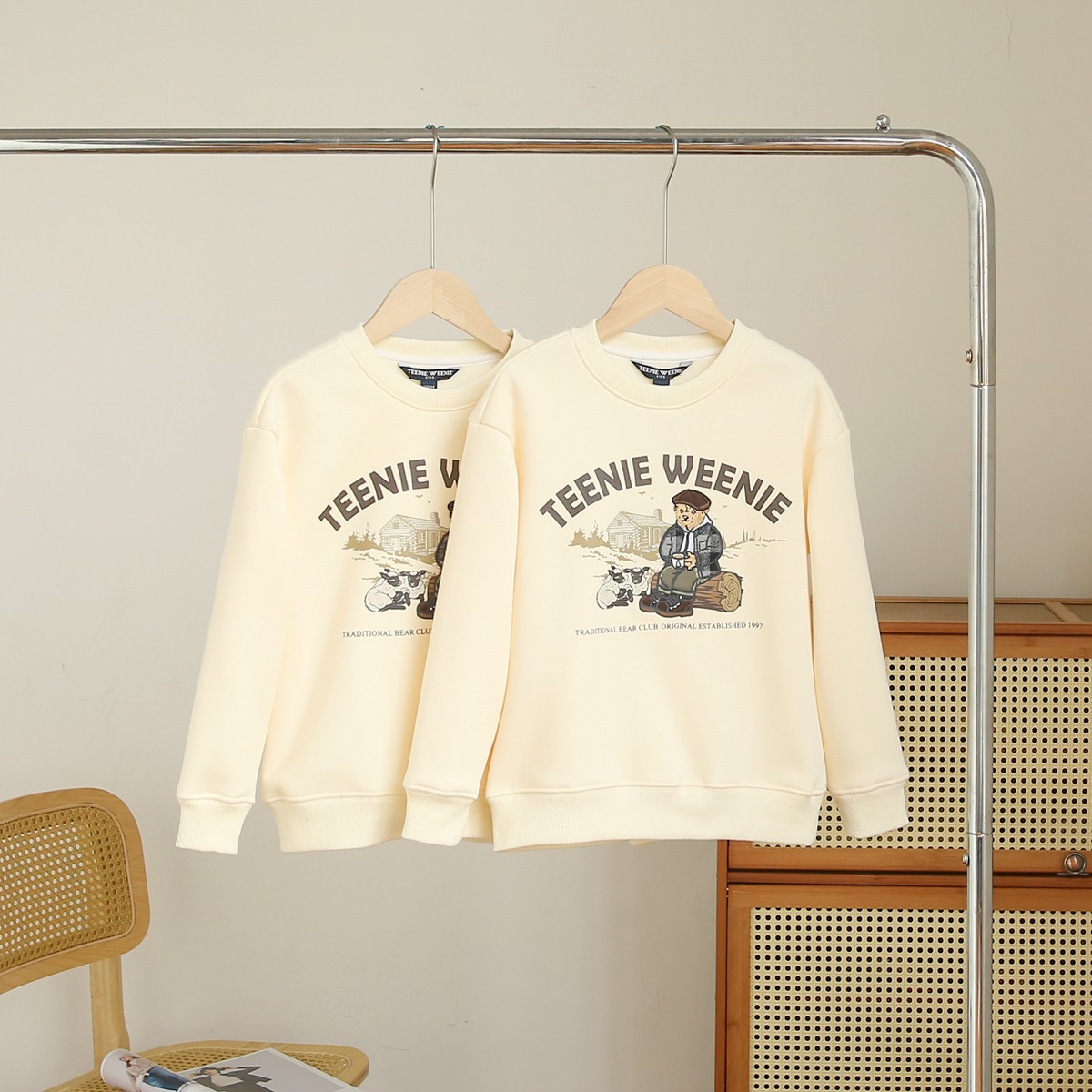 T.W. Cartoon Bear Boy Winter Suit 2024 with Embroidery – High Quality and Comfortable