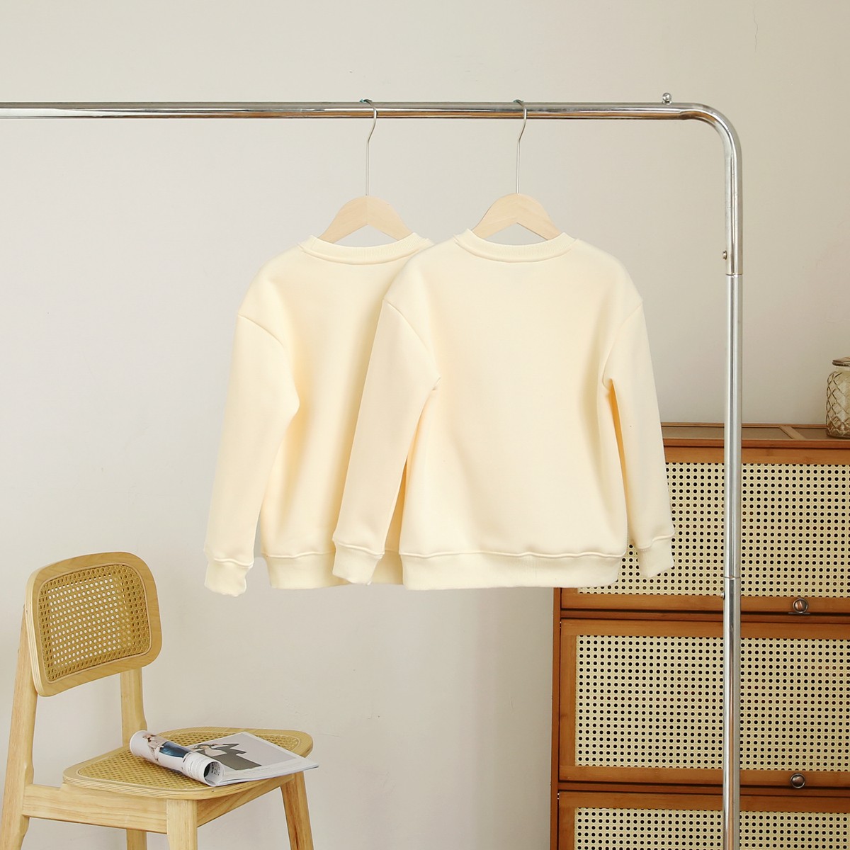 T.W. Cartoon Bear Boy Winter Suit 2024 with Embroidery – High Quality and Comfortable - 图片 4