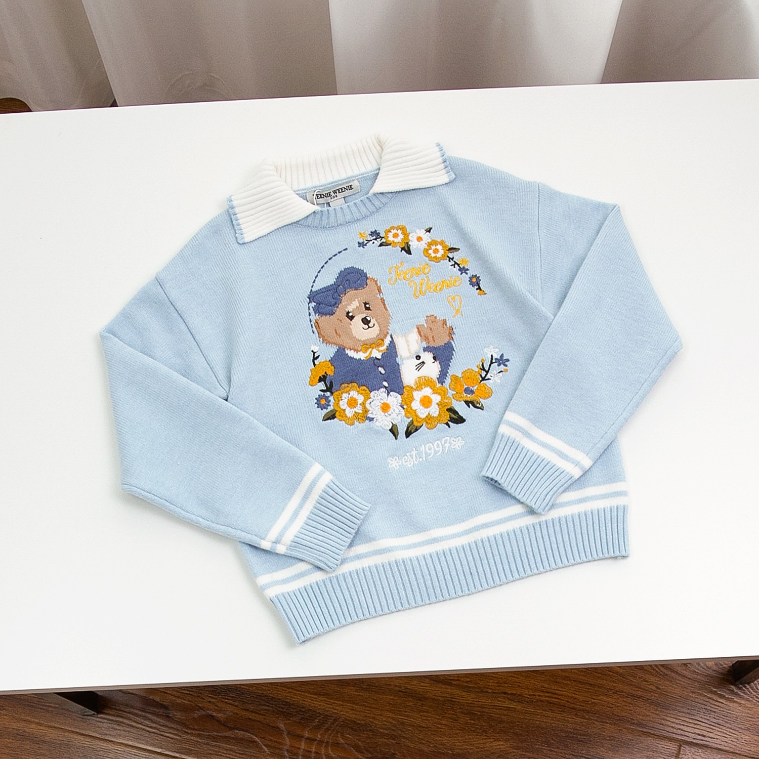 T.W. Cartoon Bear Boy’s Embroidered Sweater for Autumn 2024 - 图片 4