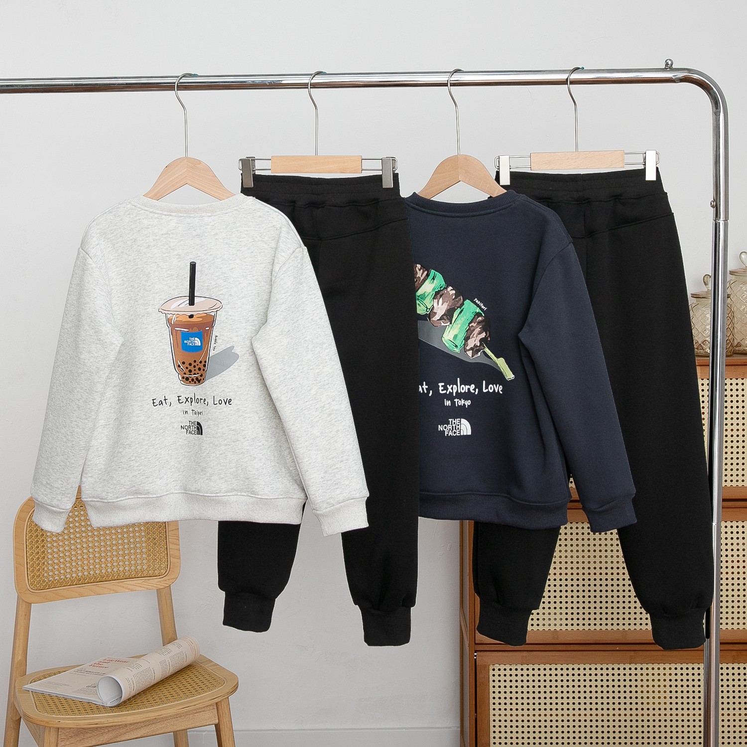 Winter Velvet Suits for Children and Adolescents with Sports Pants: TNF 2024 Collection - 图片 2