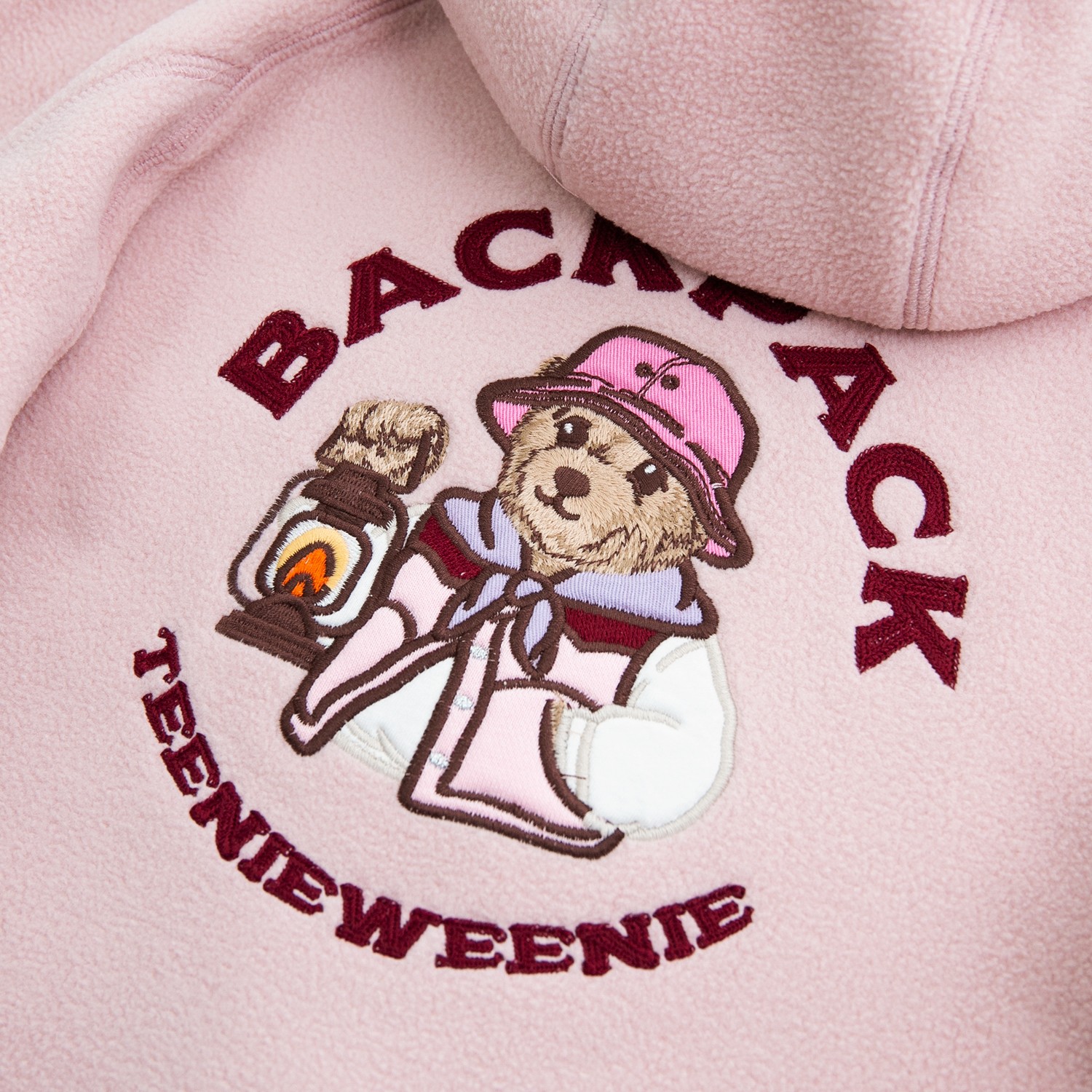 T.W. Cartoon Bear Boy & Girl’s Embroidered Velvet Jacket for Autumn 2024 - 图片 9