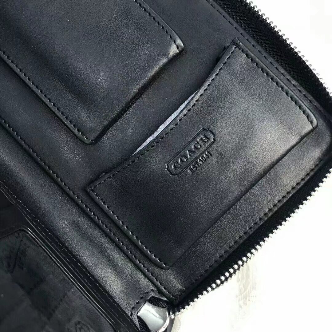 Coach 77288 配皮款男士多功能双拉手抓包 容量超大