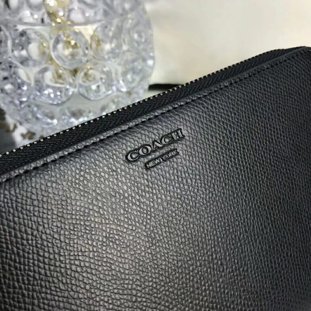 Coach 93509 配皮款男士多功能双拉手抓包 容量超大