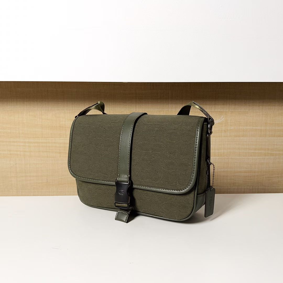 Coach 新品 CU202 CU042 CU041男士 标志LEAGUE信使包斜挎包翻盖邮差包