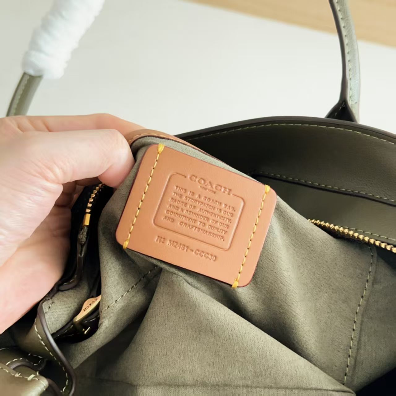 Coach coa*h新款CCC30