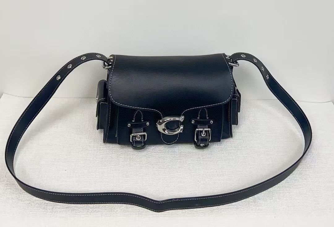 Coach C家1月新款 cargo soft tabby机车包 CT721 五金