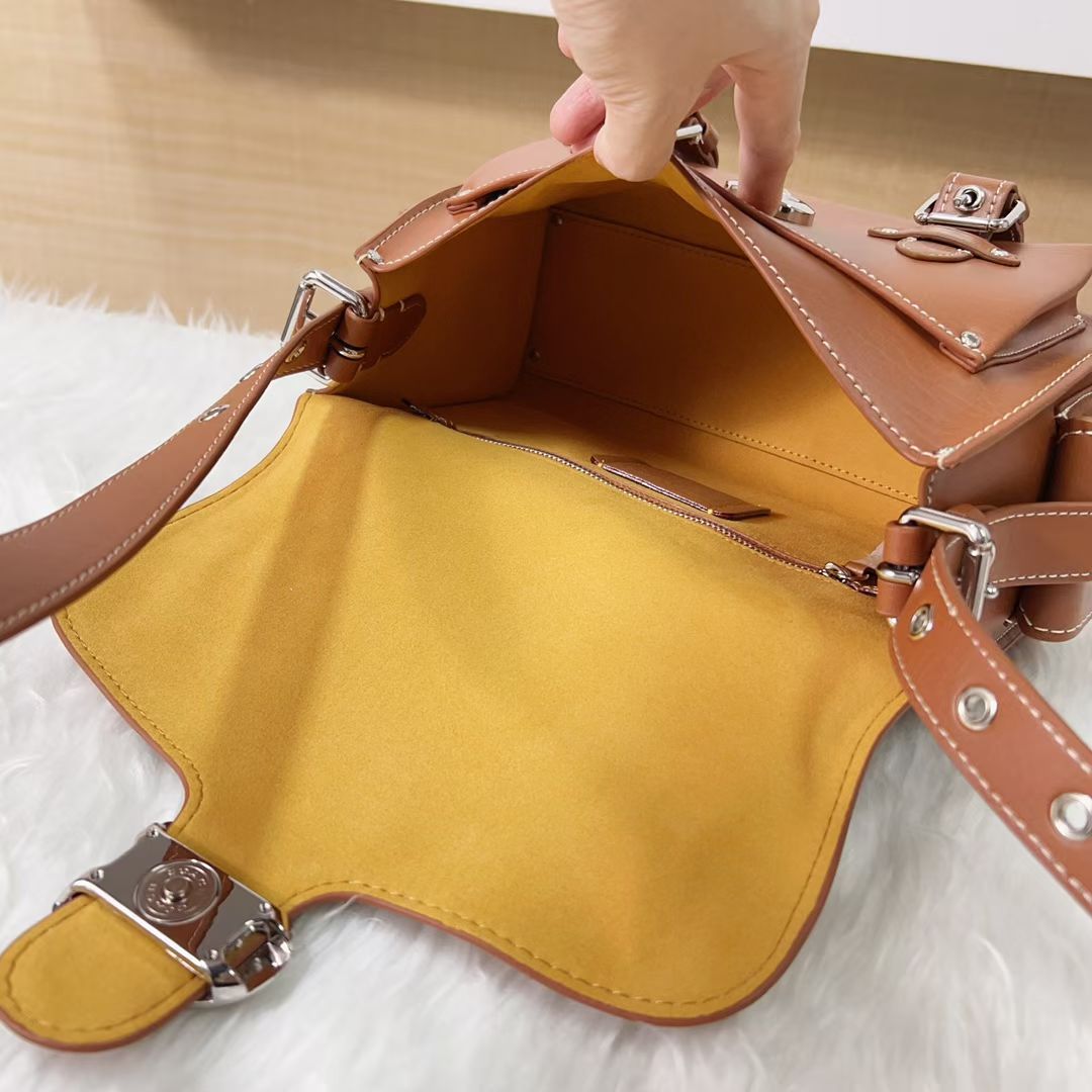 Coach C家1月新款 cargo soft tabby机车包 CT721 五金