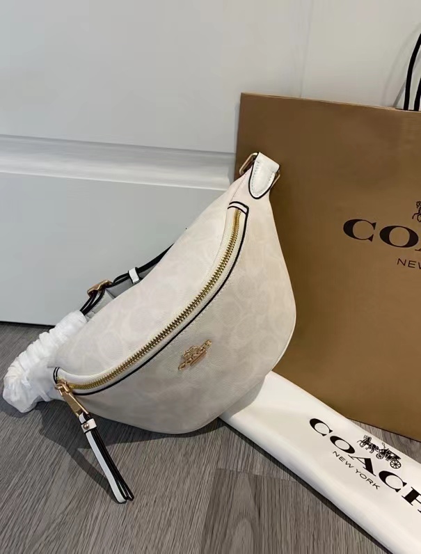 Coach c家女士新款48740.老花腰包 可以作胸包 潮款运动型 两色 尺寸：30*12*11