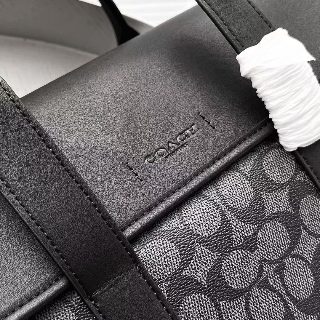 Coach C 家 5319 男士新款公文包到货 高端PVC拼皮 纯色部分是头层牛皮