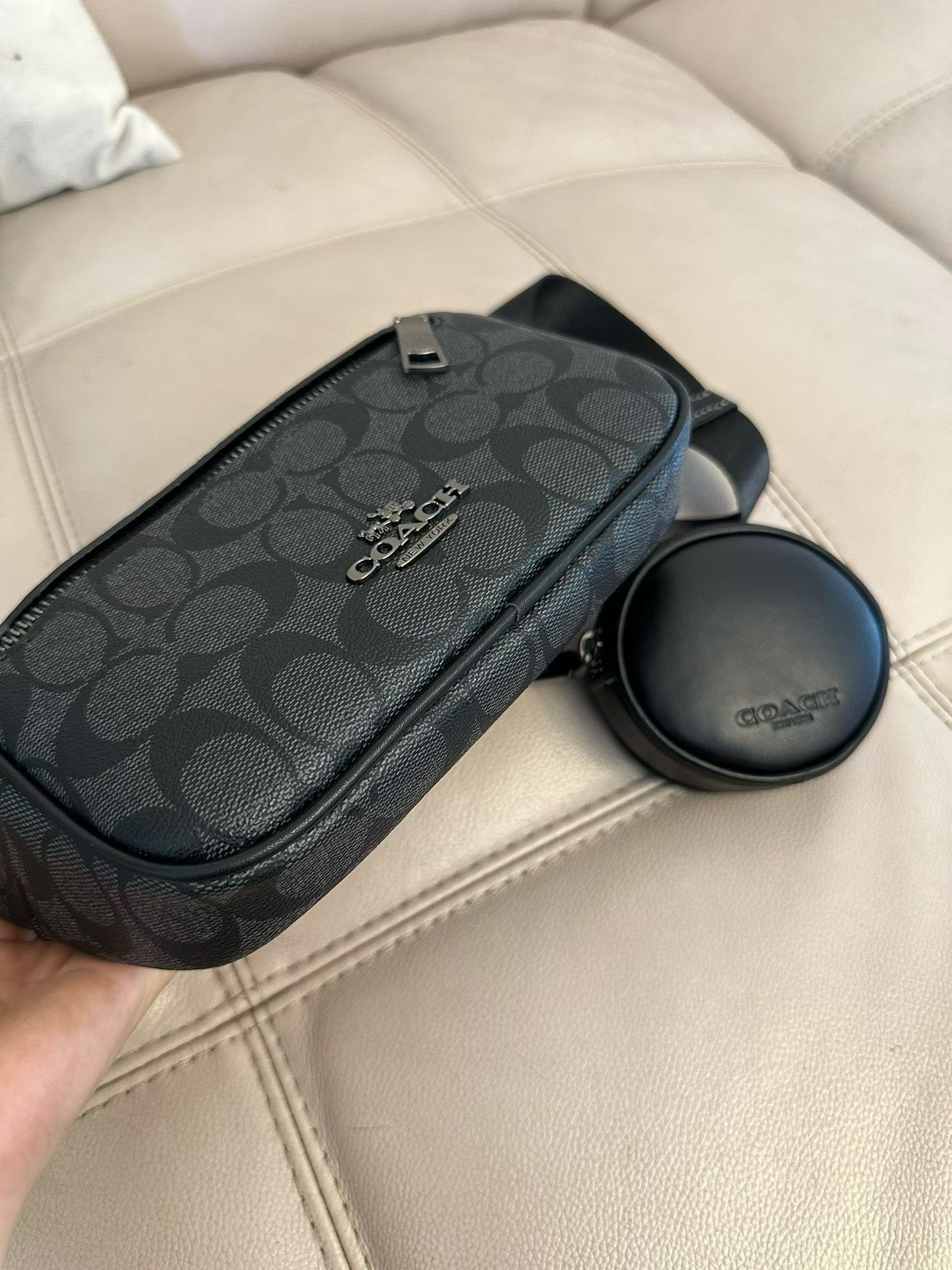 Coach 新款COACH/蔻驰 CJ506黑花 CJ507纯黑 奥莱男士 标志ELIAS多功能胸包 腰包