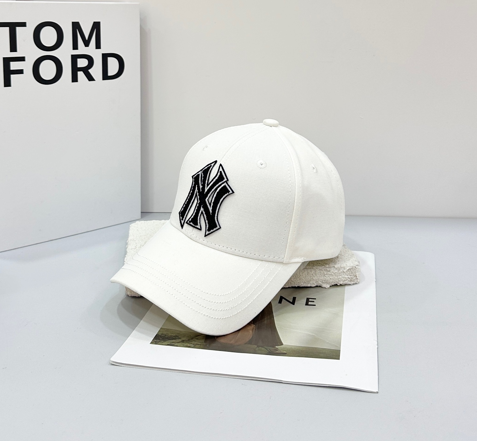  新品ꫛꫀꪝ ❥——❤专柜品质，细节就是完美
MLB拼接新款 官网步上新Ny🧢，代购版本 质量看细节好！