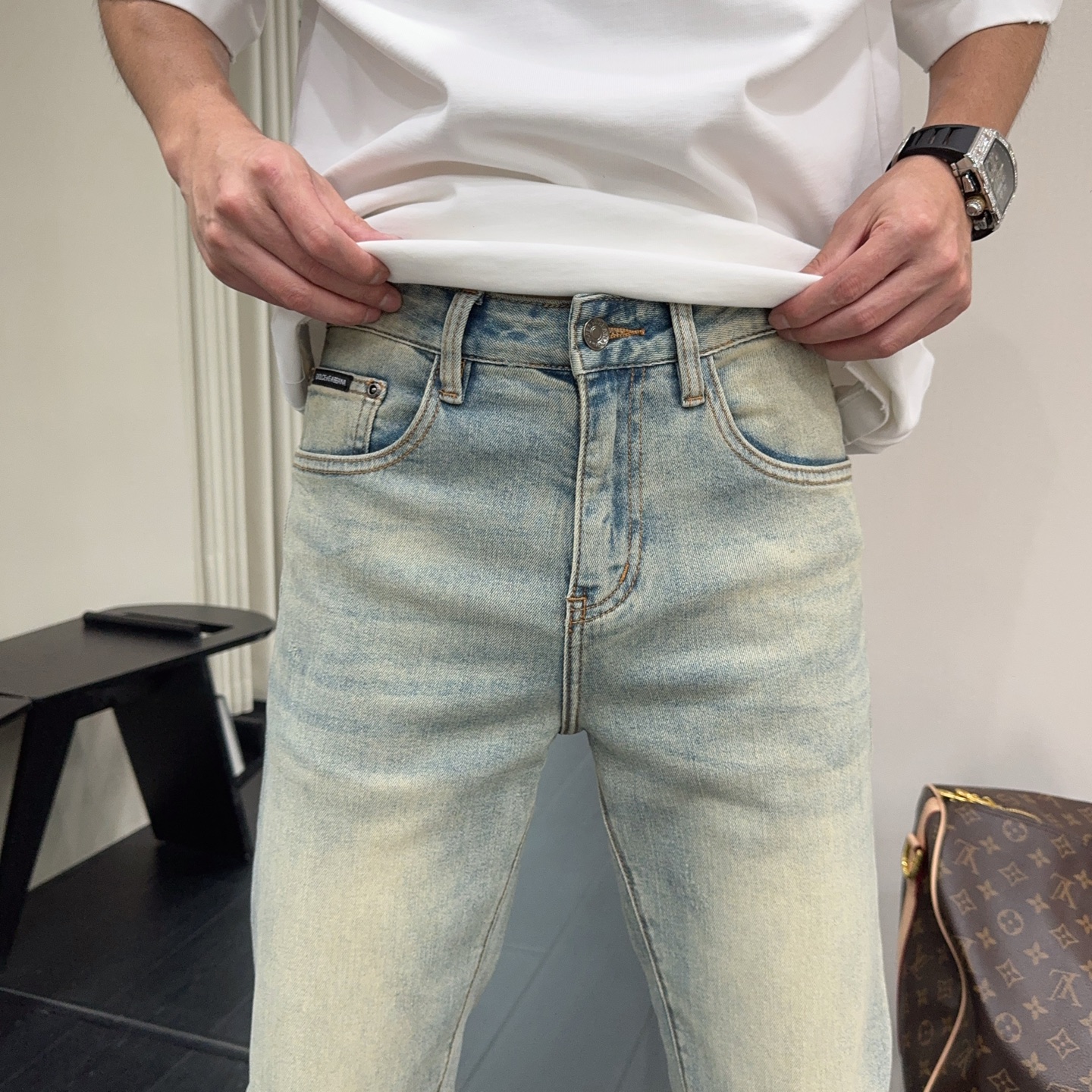 ￼ 2026薄料夏季新款现货上市现货秒发🔥🔥原单爆款牛仔裤👖超级定制款，原版五金，超级重工工艺，版型超赞