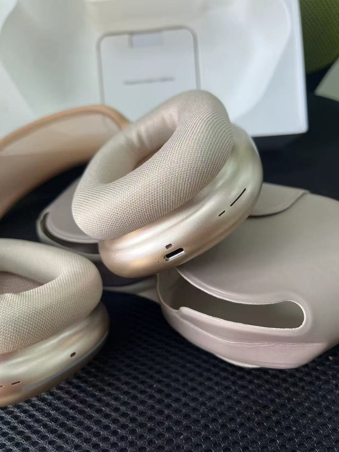 Airpods Maⅹ C F40 42-45db 10-20 1:1 Novità