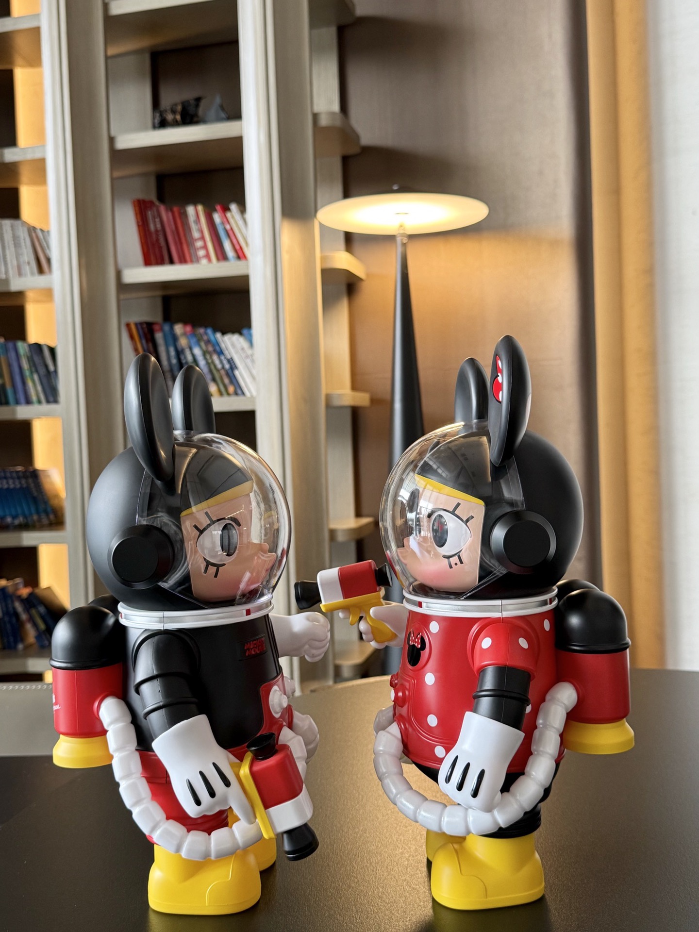 SPACE MOLLY Collector's Edition – Mickey & Minnie Set - Comprehensive 9