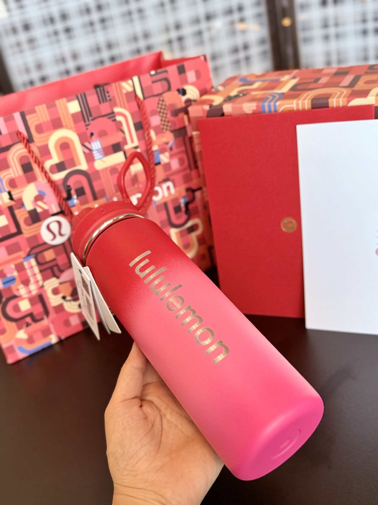 Sports Water Bottle in 304 Stainless Steel – Christmas & New Year Editio - Comprehensive 8
