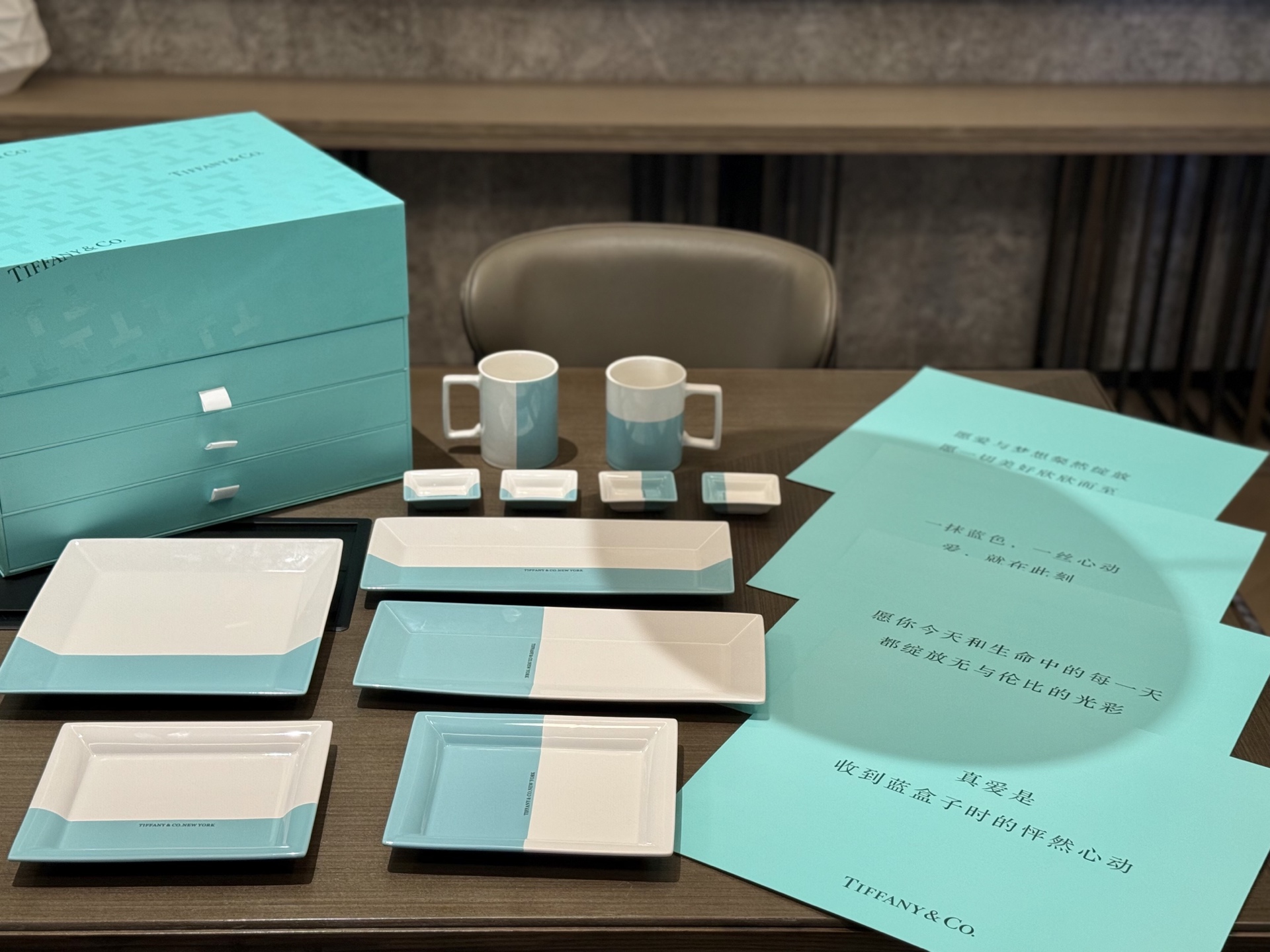 德尔沃 Delvaux 高定典藏名品高定成衣时装外套连衣裙衬衫T恤 #9E70C38D 6