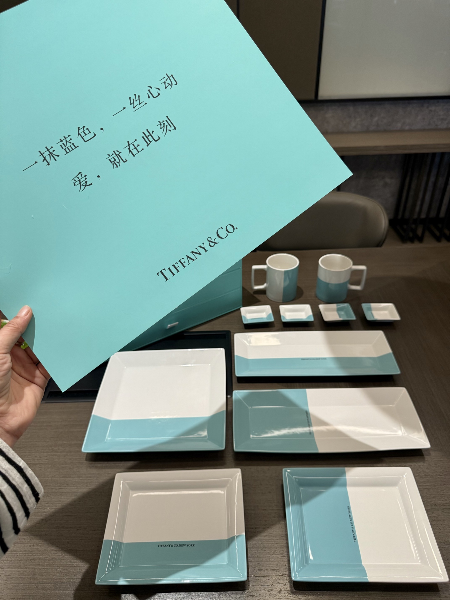 德尔沃 Delvaux 高定典藏名品高定成衣时装外套连衣裙衬衫T恤 #9E70C38D 3