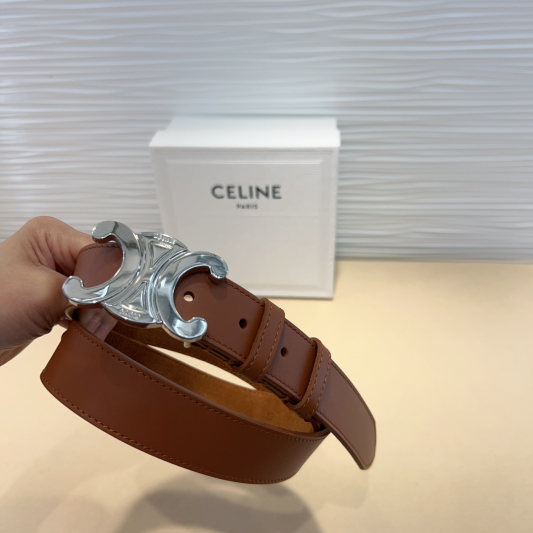 CelineTRIOMPHE大号复古牛皮革腰带3.0cm男神之款牛皮革中腰复古金色饰面TRIOMPHE配