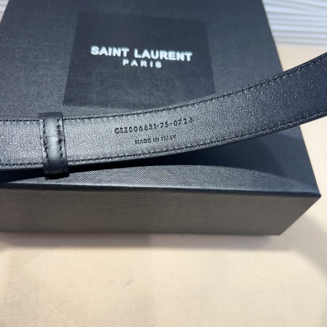 SaintLaurent圣罗兰女士腰带皮带原厂真金电渡扣头意大利原厂皮宽2.5cm代购级均码
