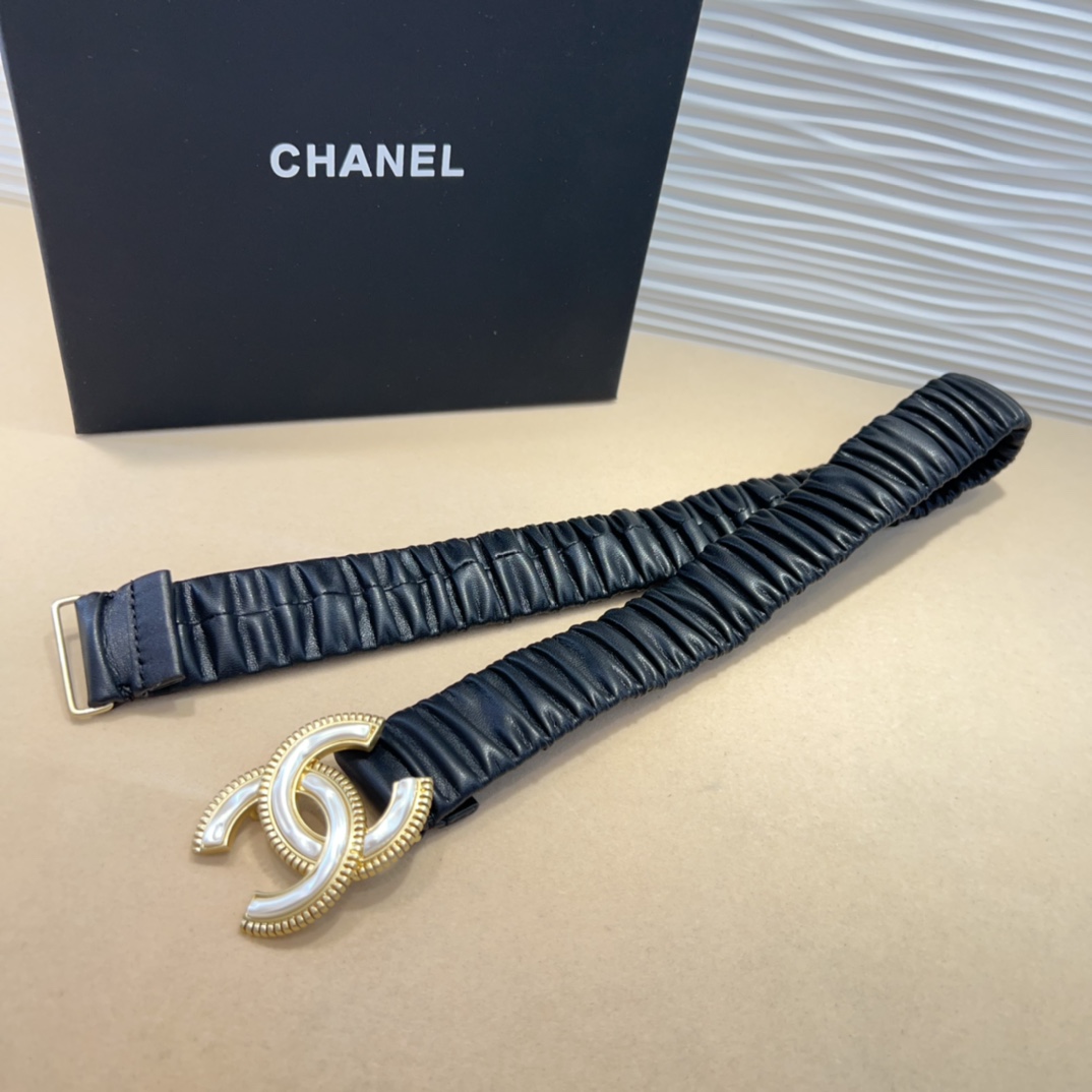 cc树脂白 齿链黄铜logo扣 小牛皮 银色金属 与 金色金属 3.0cm精品