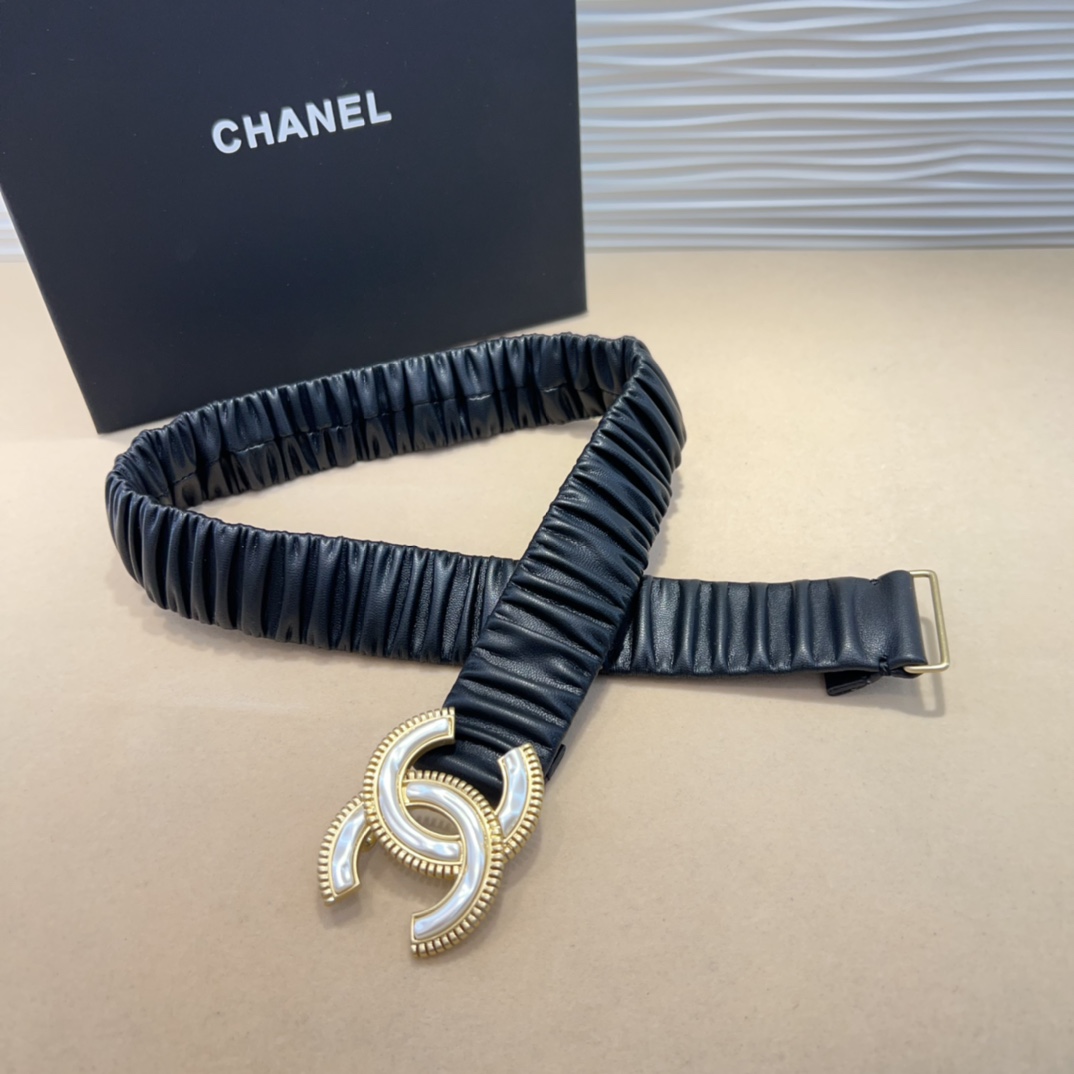cc树脂白 齿链黄铜logo扣 小牛皮 银色金属 与 金色金属 3.0cm精品