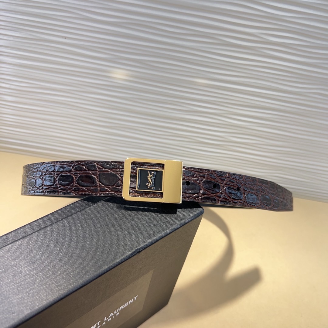 Luxury Italian Leather Belts by Ms. St. Roland for Spring Show - 图片 4