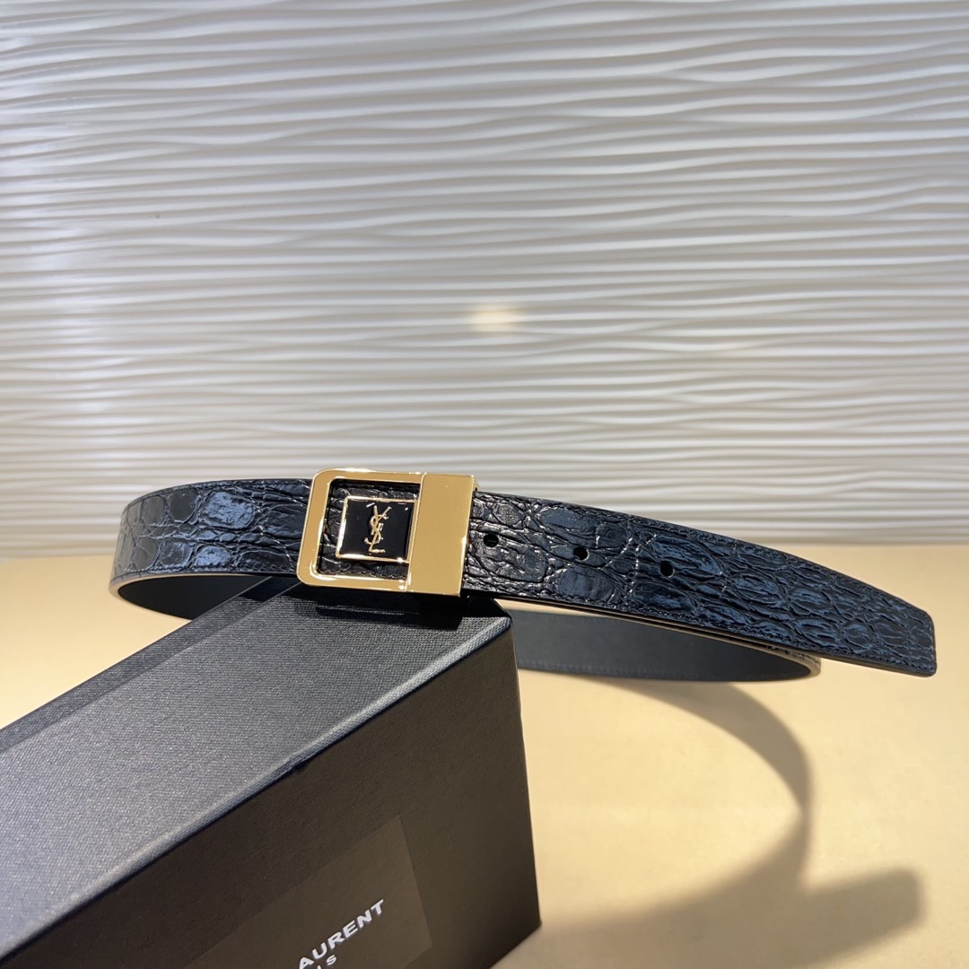 St. Roland vs. Saint Laurent: Spring Show Belts Comparison with Italian Leather - 图片 3