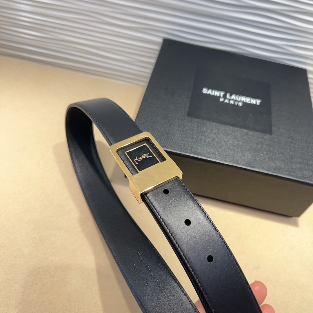 St. Roland vs. Saint Laurent: Spring Show Belts Comparison with Italian Leather. - 图片 3
