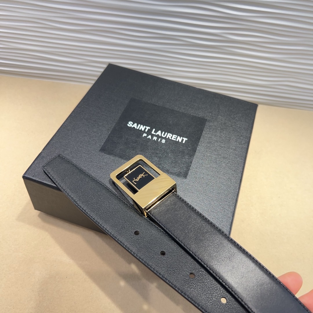 St. Roland vs. Saint Laurent: Spring Show Belts Comparison with Italian Leather. - 图片 2