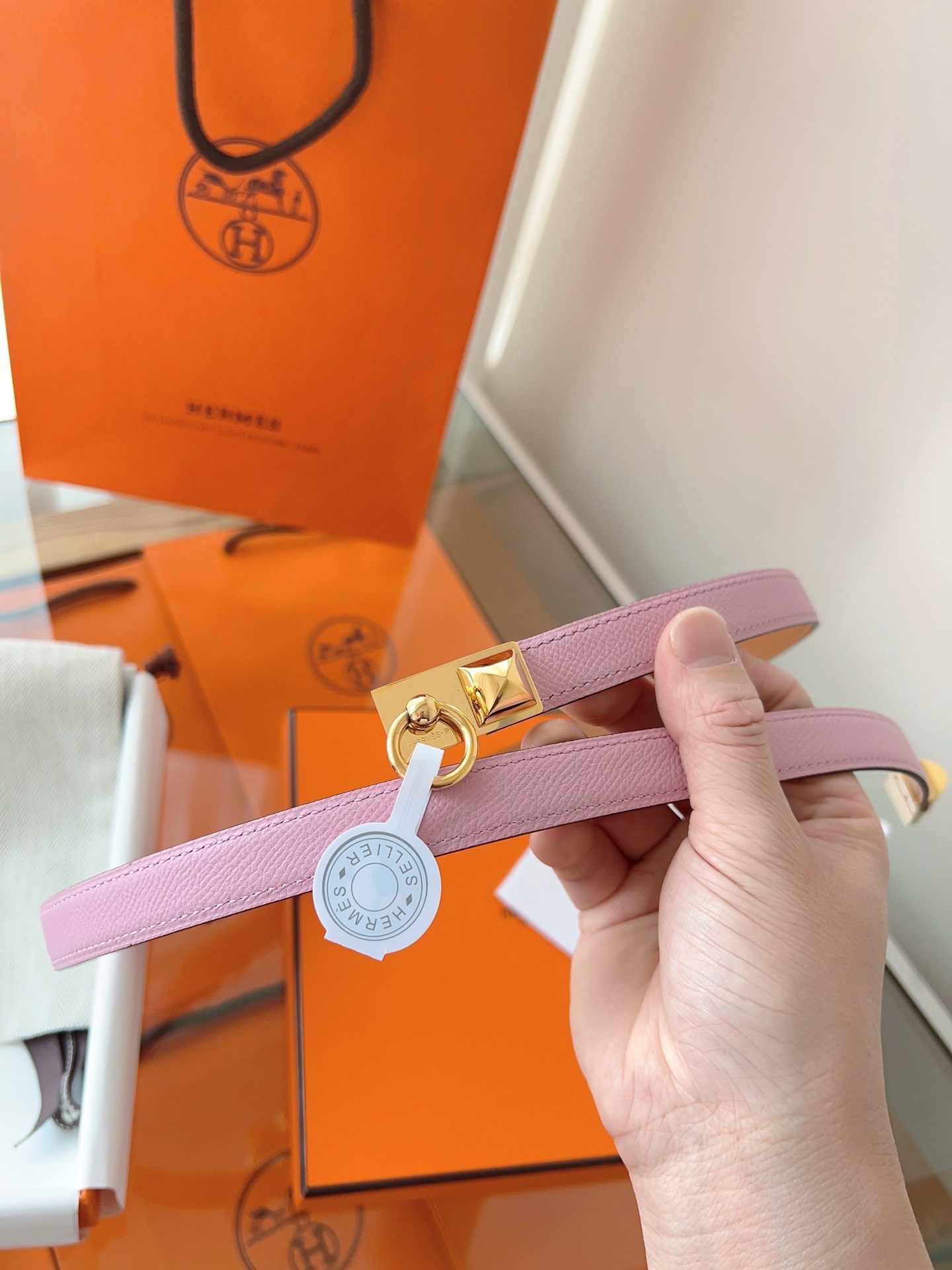 全新工艺半手工Rivale 18腰带颜色有黑色/金色/大象灰/奶油白/饼干色…原厂EPSOM皮。