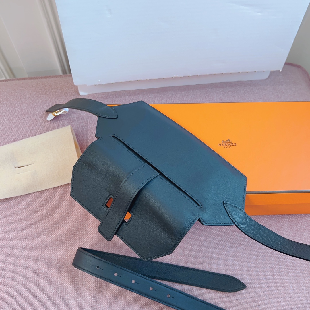  全新爱马仕 Hermes Elan Pocket 24 belt 秋冬新款小腰包，Swift小牛皮腰带