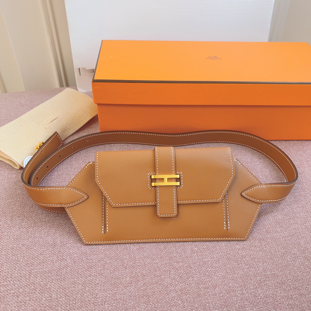  全新爱马仕 Hermes Elan Pocket 24 belt 秋冬新款小腰包，Swift小牛皮腰带