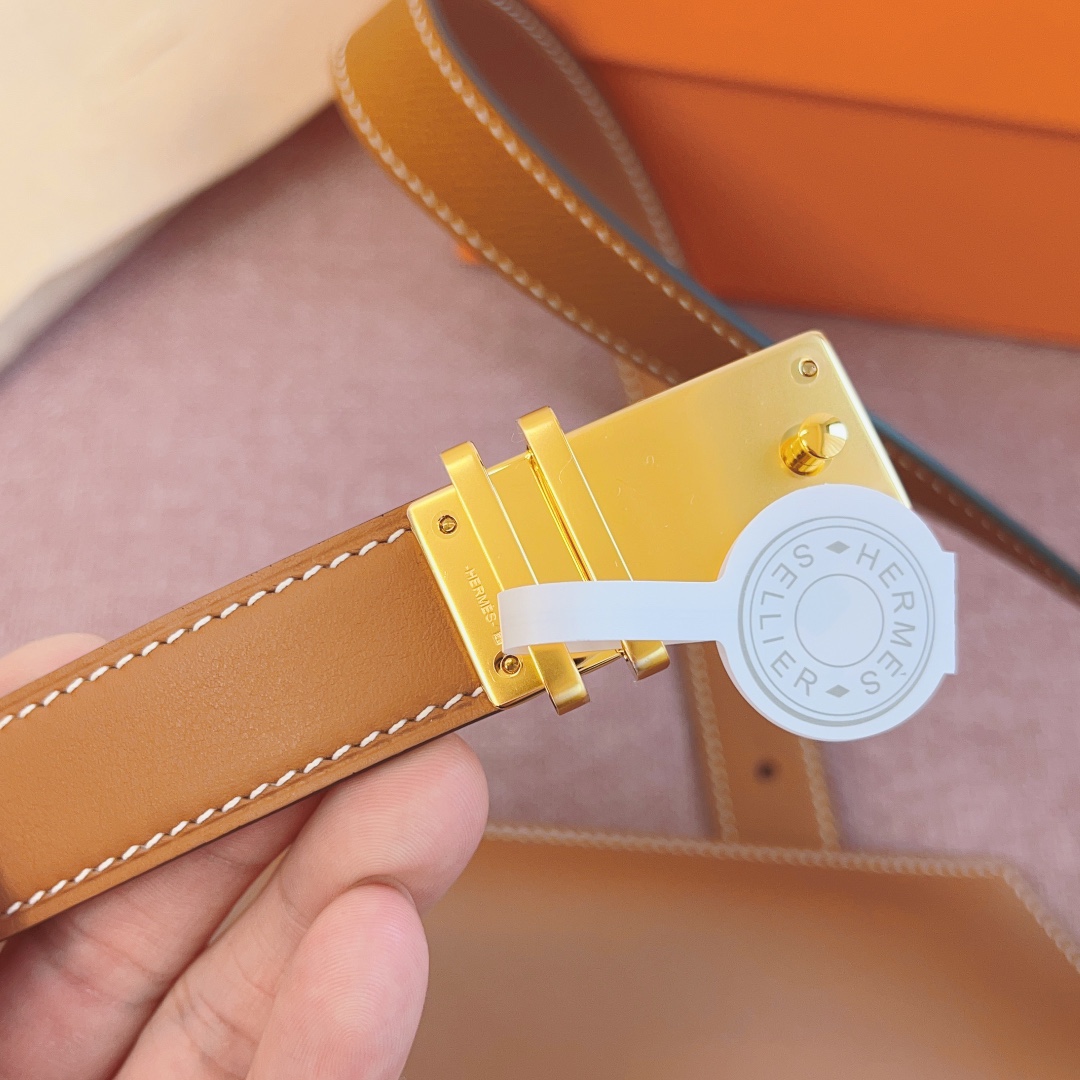  全新爱马仕 Hermes Elan Pocket 24 belt 秋冬新款小腰包，Swift小牛皮腰带
