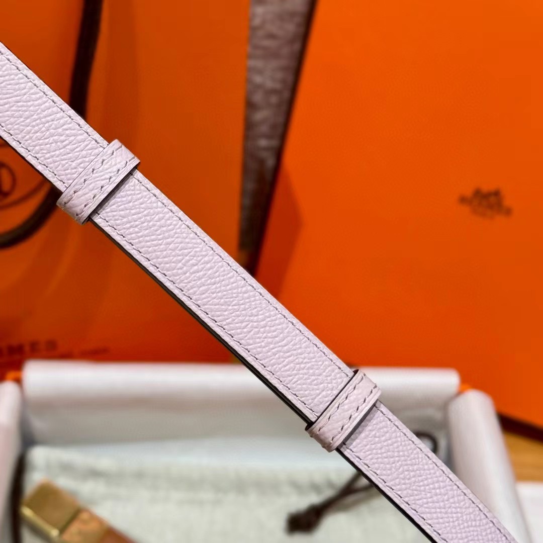 Hermès Women's Kelly Epsom Leather Belt with Gold-Plated Buckle, Adjustable 6 i1746632388 4239 7
