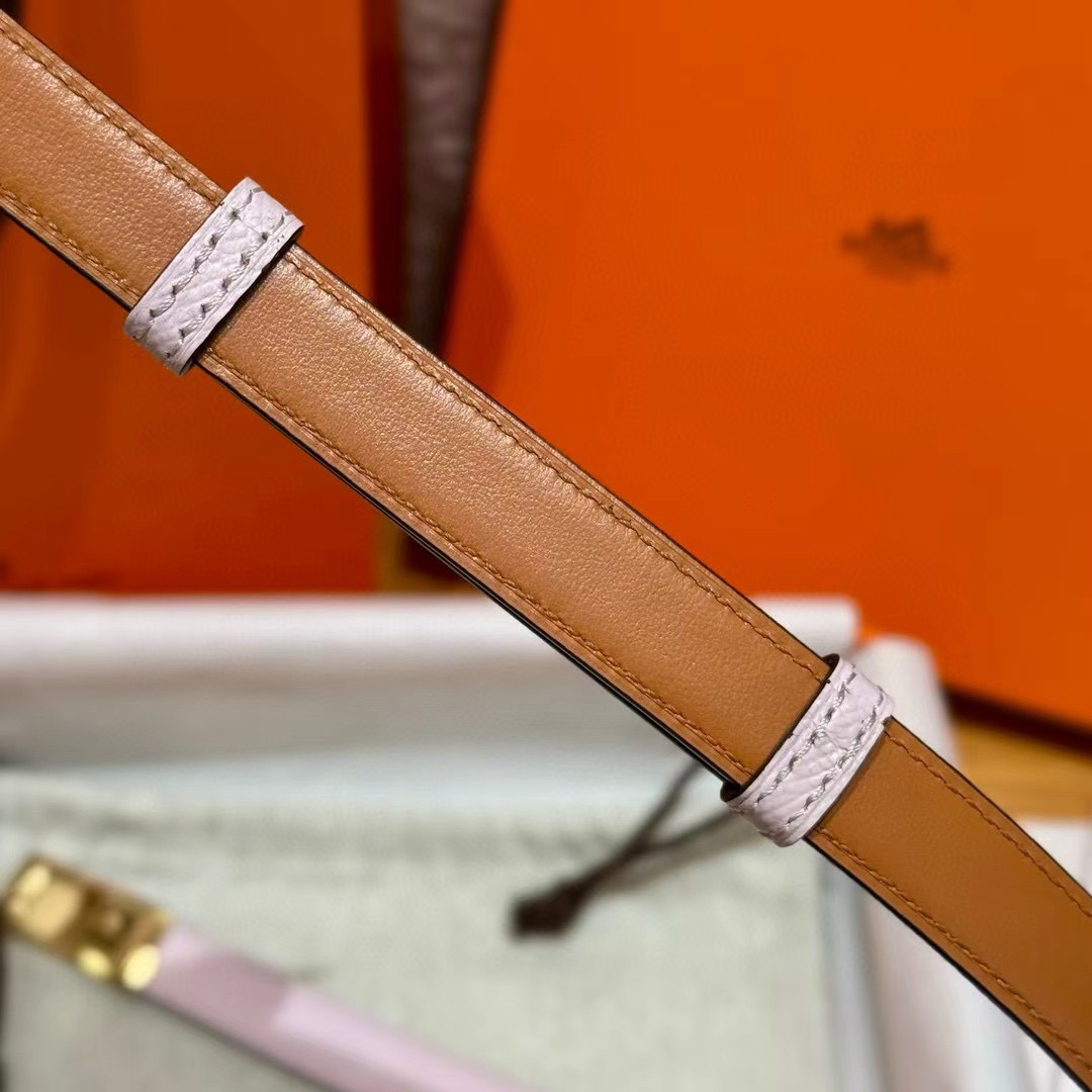 Hermès Women's Kelly Epsom Leather Belt with Gold-Plated Buckle, Adjustable 8 i1746632388 7024 0