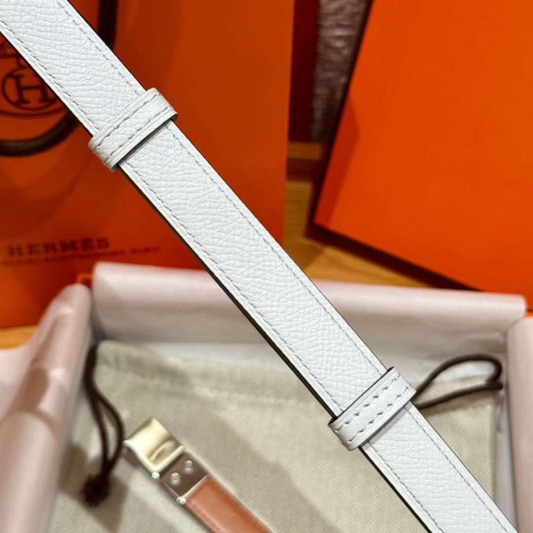 Hermès Kelly Epsom Leather Belt with Gold-Plated Buckle, Adjustable 9 i1746632411 6333 1