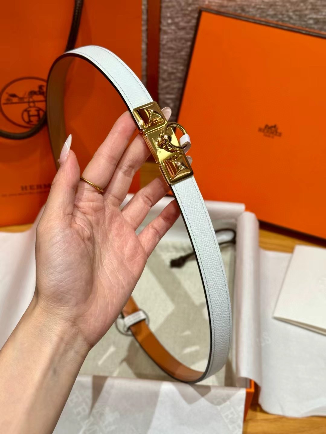 H家新款女款调节腰带 Epsom小牛皮腰带镀金kelly皮带扣
