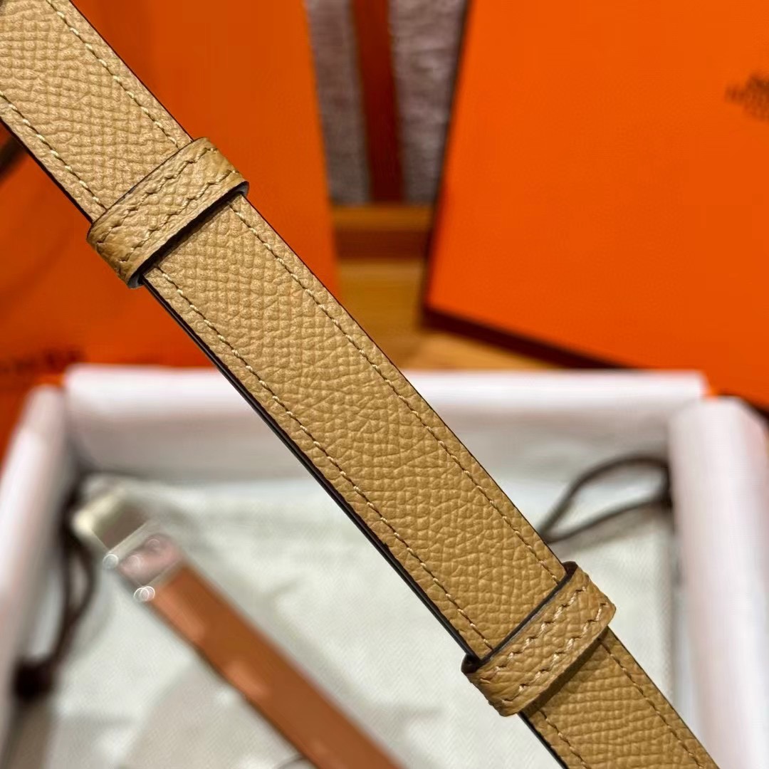 Hermès Kelly Belt: Adjustable Epsom Leather with Gold-Plated Buckle 6 i1746632607 3048 6